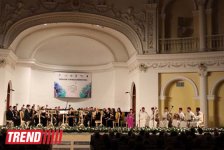 В Баку состоялся гала-концерт победителей III Международного фестиваля мугама "Мир мугама" (фото)